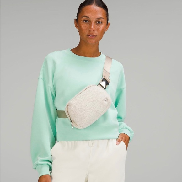 LULULEMON Everywhere Fleece Belt Bag - Cream Color - NEW WITH TAGS